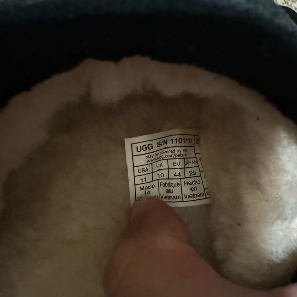 Ugg Scuff Slippers Size 11 Black - Picture 7 of 8